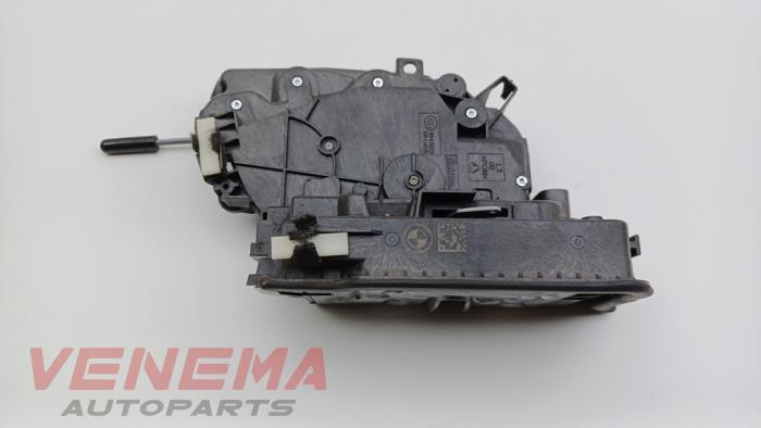 Deurslot Cilinder rechts Nissan Pixo 1.0 12V