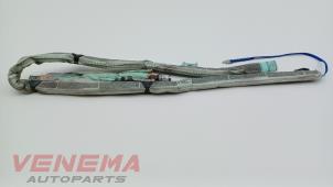 Gebruikte Airbag hemel links Mercedes ML II (164/4JG) 3.0 ML-280 CDI 4-Matic V6 24V Prijs € 49,99 Margeregeling aangeboden door Venema Autoparts