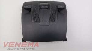 Gebruikte Binnenverlichting voor Mercedes A (W176) 1.6 A-180 16V Prijs € 29,99 Margeregeling aangeboden door Venema Autoparts