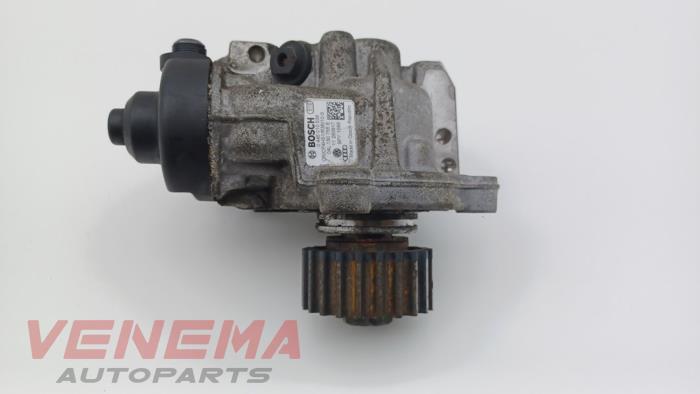 Gebruikte Dieselpomp Volkswagen Caddy IV 2.0 TDI 102 Prijs € 99,99 Margeregeling aangeboden door Venema Autoparts