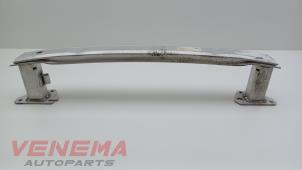 Gebruikte Bumperbalk achter Citroen C3 Aircross I (2C/2R) 1.2 e-THP PureTech 110 Prijs € 69,99 Margeregeling aangeboden door Venema Autoparts