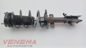 Gebruikte Mac Phersonpoot links-voor Ford Fiesta 6 (JA8) 1.0 EcoBoost 12V 100 Prijs € 69,99 Margeregeling aangeboden door Venema Autoparts