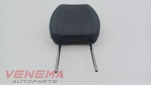 Gebruikte Hoofdsteun Peugeot 208 II (UB/UH/UP) 1.2 Vti 12V PureTech 100 Prijs € 79,99 Margeregeling aangeboden door Venema Autoparts