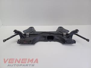 Gebruikte Subframe Peugeot 208 II (UB/UH/UP) 1.2 Vti 12V PureTech 100 Prijs € 99,99 Margeregeling aangeboden door Venema Autoparts