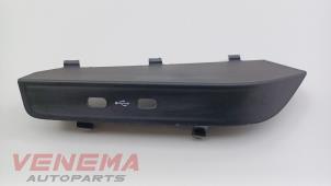 Gebruikte Afdekplaat diversen Skoda Kamiq 1.0 TSI 12V Prijs € 9,99 Margeregeling aangeboden door Venema Autoparts