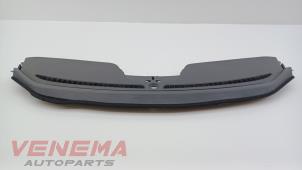 Gebruikte Dashboard deel Ford Kuga II (DM2) 1.5 EcoBoost 16V 150 Prijs € 79,99 Margeregeling aangeboden door Venema Autoparts