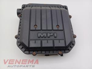 Gebruikte Luchtfilterhuis Skoda Citigo 1.0 12V Prijs € 19,99 Margeregeling aangeboden door Venema Autoparts