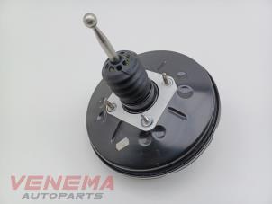 Gebruikte Rembekrachtiger Skoda Citigo 1.0 12V Prijs € 24,99 Margeregeling aangeboden door Venema Autoparts