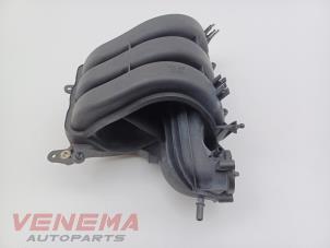 Gebruikte Inlaatspruitstuk Skoda Citigo 1.0 12V Prijs € 174,99 Margeregeling aangeboden door Venema Autoparts