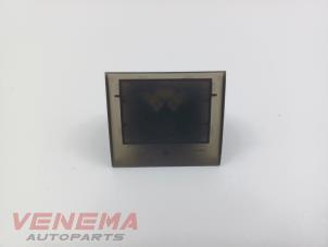 Gebruikte Lichtsensor Volkswagen Passat Variant (3G5) 1.6 TDI 16V Prijs € 39,99 Margeregeling aangeboden door Venema Autoparts