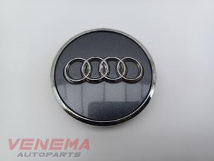 Gebruikte Naafkapje Audi A5 Sportback (F5A/F5F) 2.0 TFSI g-tron 16V Prijs € 9,99 Margeregeling aangeboden door Venema Autoparts