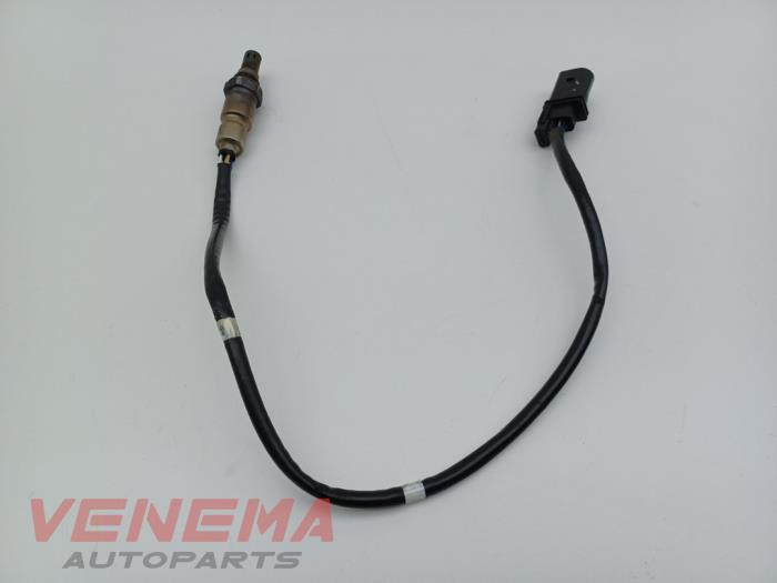 Gebruikte Lambda Sonde Volkswagen Passat Variant (3G5) 1.6 TDI 16V Prijs € 14,99 Margeregeling aangeboden door Venema Autoparts