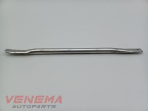 Gebruikte Frontdeel steun Mercedes C Estate (S205) C-300d 2.0 Turbo 16V Prijs € 19,99 Margeregeling aangeboden door Venema Autoparts