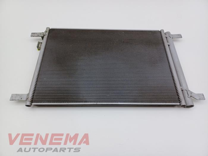 Gebruikte Airco Condensor Volkswagen Passat Variant (3G5) 1.6 TDI 16V Prijs € 49,99 Margeregeling aangeboden door Venema Autoparts