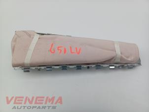 Gebruikte Airbag stoel (zitplaats) Renault Twingo III (AH) 1.0 SCe 70 12V Prijs € 49,99 Margeregeling aangeboden door Venema Autoparts