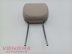 Gebruikte Hoofdsteun Mercedes C Estate (S205) C-300d 2.0 Turbo 16V Prijs € 49,99 Margeregeling aangeboden door Venema Autoparts