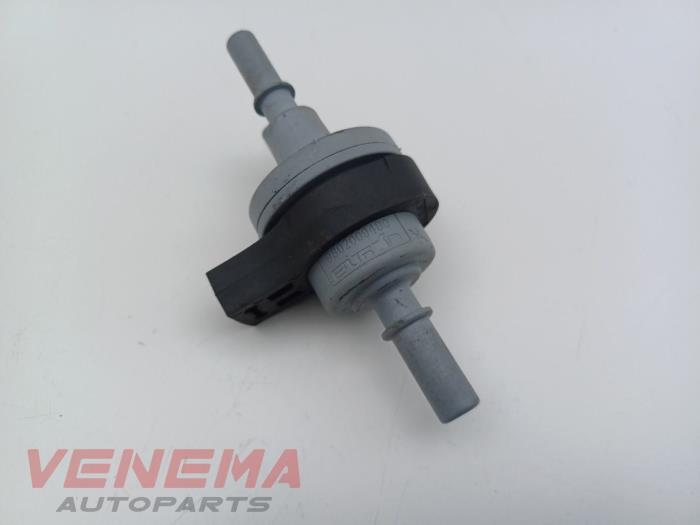 Vacuum ventiel van een Opel Grandland (X) 1.2 Turbo 12V 2021