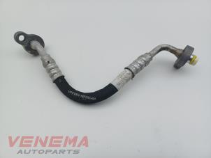 Gebruikte Airco Leiding Volvo V40 (MV) 2.0 D2 16V Prijs € 19,99 Margeregeling aangeboden door Venema Autoparts