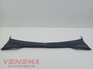 Gebruikte Paravan Seat Ibiza V (KJB) 1.0 12V Prijs € 24,99 Margeregeling aangeboden door Venema Autoparts