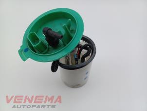 Gebruikte Tank element Pomp Volkswagen Golf Sportsvan (AUVS) 1.2 TSI 16V BlueMOTION Prijs € 49,99 Margeregeling aangeboden door Venema Autoparts