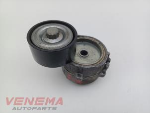 Gebruikte Spanrol Multiriem Peugeot 208 II (UB/UH/UP) 1.2 Vti 12V PureTech 100 Prijs € 19,99 Margeregeling aangeboden door Venema Autoparts