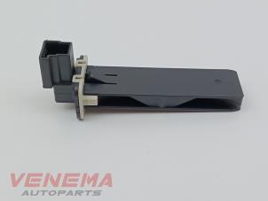 Gebruikte Sensor Temperatuur binnen BMW 4 serie Gran Coupe (F36) 420i 2.0 TwinPower Turbo 16V Prijs € 9,99 Margeregeling aangeboden door Venema Autoparts