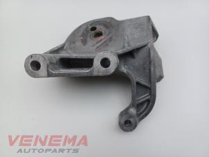 Gebruikte Motorrubber Volvo V40 (MV) 2.0 D2 16V Prijs € 34,99 Margeregeling aangeboden door Venema Autoparts