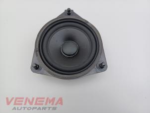 Gebruikte Speaker Mercedes GLE (W166) 350d 3.0 V6 24V BlueTEC 4-Matic Prijs € 19,99 Margeregeling aangeboden door Venema Autoparts