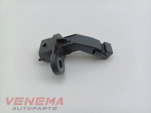 Gebruikte Krukas sensor Mercedes A (W176) 1.6 A-180 16V Prijs € 19,99 Margeregeling aangeboden door Venema Autoparts