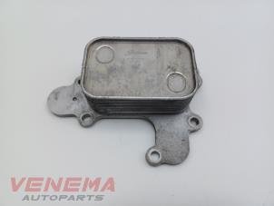 Gebruikte Oliekoeler Peugeot 308 (L3/L8/LB/LH/LP) 1.2 12V e-THP PureTech 130 Prijs € 19,99 Margeregeling aangeboden door Venema Autoparts