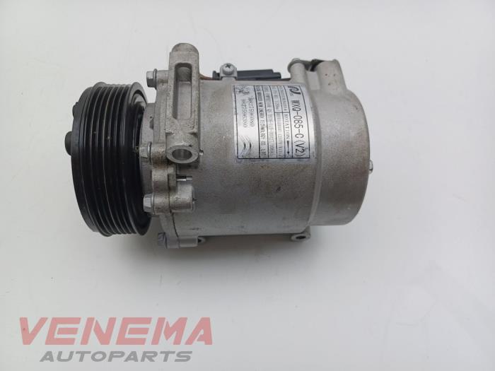 Gebruikte Aircopomp Peugeot 208 II (UB/UH/UP) 1.2 Vti 12V PureTech 75 Prijs € 149,99 Margeregeling aangeboden door Venema Autoparts