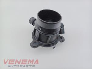Gebruikte Luchthoeveelheidsmeter Mini Mini (F56) 2.0 16V Cooper S Prijs € 59,99 Margeregeling aangeboden door Venema Autoparts