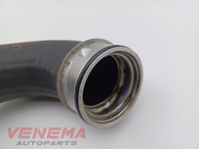 Intercooler Slang van een Mercedes-Benz GLE (W166) 350d 3.0 V6 24V BlueTEC 4-Matic 2017