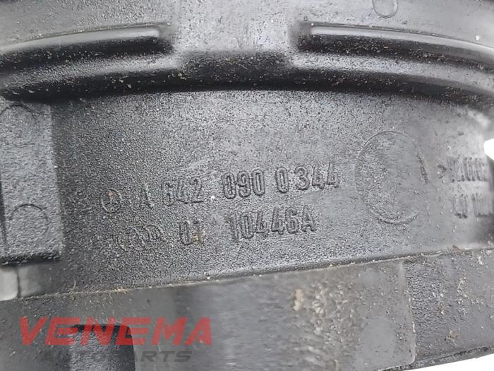 Luchthoeveelheidsmeter van een Mercedes-Benz GLE (W166) 350d 3.0 V6 24V BlueTEC 4-Matic 2017