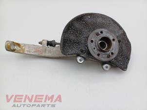 Gebruikte Fusee rechts-voor Mercedes GLE (W166) 350d 3.0 V6 24V BlueTEC 4-Matic Prijs € 149,99 Margeregeling aangeboden door Venema Autoparts