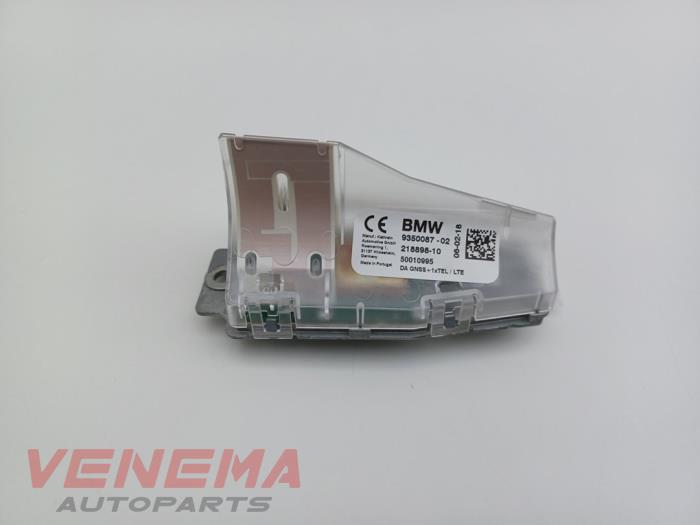 Gebruikte Antenne BMW 1 serie (F21) 120i 2.0 16V Prijs € 39,99 Margeregeling aangeboden door Venema Autoparts
