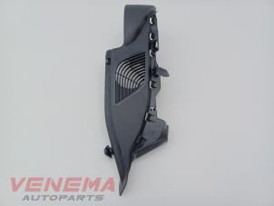 Gebruikte Steun Hoedenplank BMW 1 serie (F21) 120i 2.0 16V Prijs € 19,99 Margeregeling aangeboden door Venema Autoparts