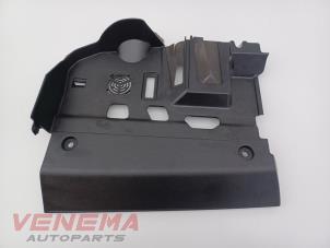 Gebruikte Dashboard deel BMW 1 serie (F21) 120i 2.0 16V Prijs € 19,99 Margeregeling aangeboden door Venema Autoparts