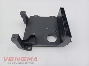 Gebruikte Steun (diversen) Volkswagen Golf VIII (CD1) 1.0 eTSI 12V Prijs € 9,99 Margeregeling aangeboden door Venema Autoparts