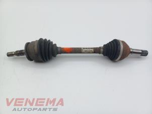 Gebruikte Homokineetas links-voor Opel Astra K Sports Tourer 1.6 BiTurbo CDTI 16V Prijs € 299,99 Margeregeling aangeboden door Venema Autoparts