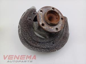 Gebruikte Fusee links-voor BMW 4 serie Gran Coupe (F36) 420i 2.0 TwinPower Turbo 16V Prijs € 179,99 Margeregeling aangeboden door Venema Autoparts