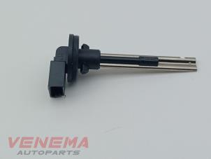 Gebruikte Temperatuursensor binnen BMW 5 serie (F10) 550i V8 32V TwinPower Turbo Prijs € 9,99 Margeregeling aangeboden door Venema Autoparts