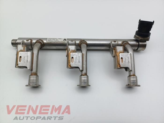 Gebruikte Verstuiver brug Ford Fiesta 6 (JA8) 1.0 EcoBoost 12V 100 Prijs € 49,99 Margeregeling aangeboden door Venema Autoparts