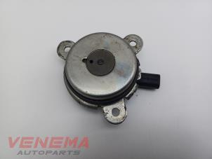 Gebruikte Nokkenas Sensor Ford Fiesta 6 (JA8) 1.0 EcoBoost 12V 100 Prijs € 14,99 Margeregeling aangeboden door Venema Autoparts