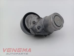 Gebruikte Spanrol Multiriem Volkswagen T-Roc I 1.5 TSI Evo BMT 16V Prijs € 9,99 Margeregeling aangeboden door Venema Autoparts