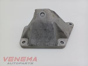 Gebruikte Motorrubber BMW 5 serie (F10) 550i V8 32V TwinPower Turbo Prijs € 39,99 Margeregeling aangeboden door Venema Autoparts