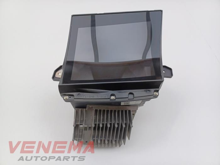 Gebruikte Head-up display BMW 5 serie (F10) 550i V8 32V TwinPower Turbo Prijs € 249,99 Margeregeling aangeboden door Venema Autoparts
