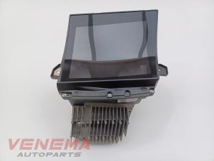 Gebruikte Head-up display BMW 5 serie (F10) 550i V8 32V TwinPower Turbo Prijs € 249,99 Margeregeling aangeboden door Venema Autoparts