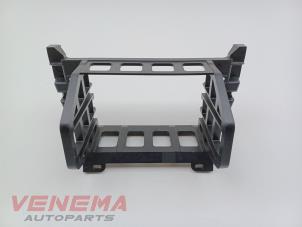 Gebruikte Steun (diversen) BMW 5 serie (F10) 550i V8 32V TwinPower Turbo Prijs € 19,99 Margeregeling aangeboden door Venema Autoparts