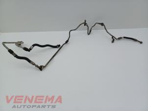 Gebruikte Oliedruk Leiding BMW 5 serie (F10) 550i V8 32V TwinPower Turbo Prijs € 79,99 Margeregeling aangeboden door Venema Autoparts